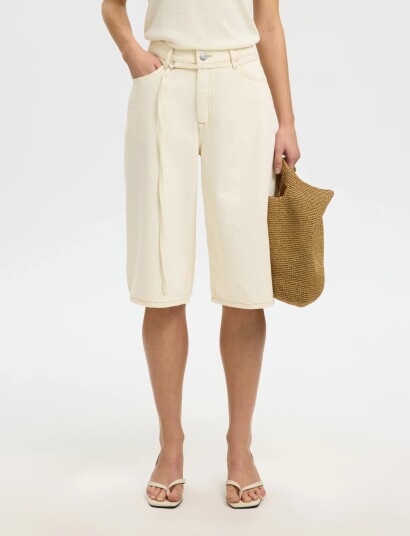 Selected Slftenna Mw Bermuda Denim Shorts Cream 36