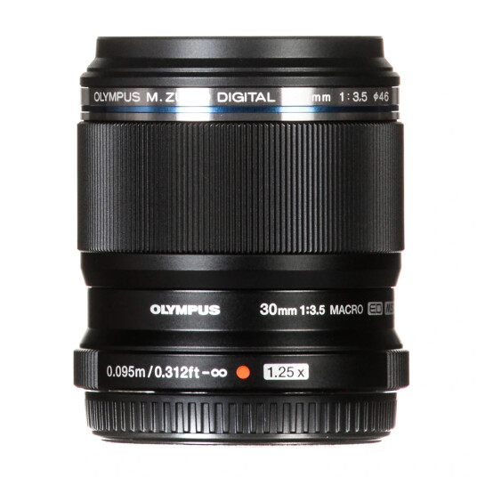 Olympus M.Zuiko Digital ED 30mm f/3.5 Macro. Sort