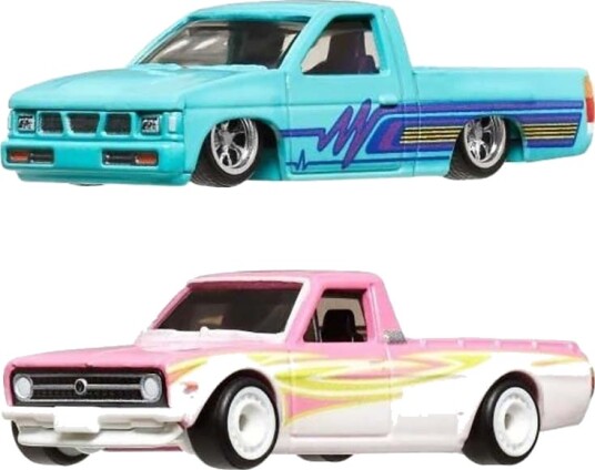 Hot Wheels Car Culture 1975 Datsun Sunny Truck & 1993 Nissan Hardbody Modellbiler 1:64 2 pk
