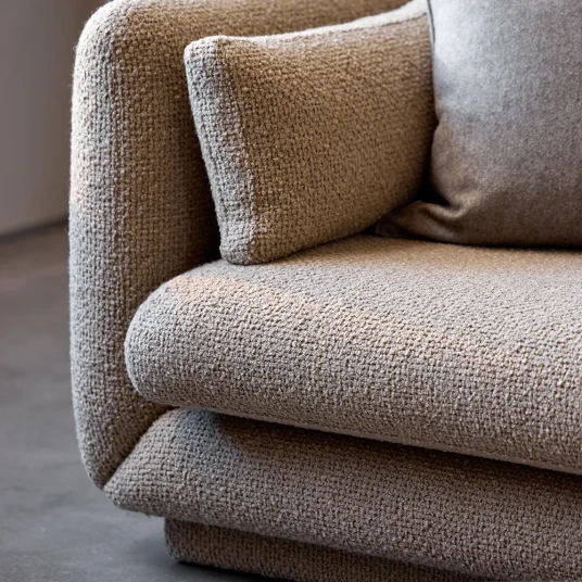 Cane line Bloom 2 seters sofa m/sokkel Taupe