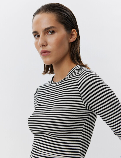 Sofie Schnoor Petriciasw Stripe T-Shirt Long Slee - Black - XS