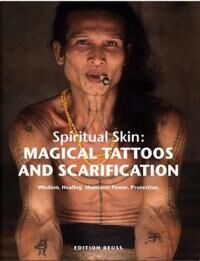 Magical Tattoos & Scarification Av Lars Krutak
