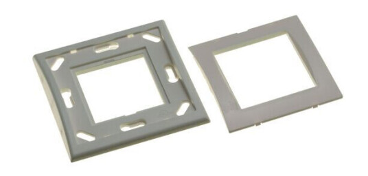 Nexans Overgangsramme 45x45-80x80 Hvit LANmark - 6903774 Nexans Overgangsramme 45x45-80x80 Hvit LANmark - 6903774