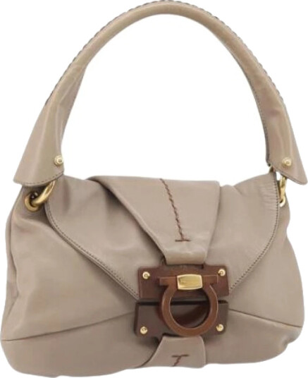 Salvatore Ferragamo Dame Beige