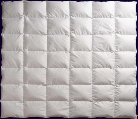 Norsk Dun 100% gåsedundyne Medium 200 x 220 cm Hvit Norsk Dun 100% gåsedundyne Medium 200 x 220 cm Hvit