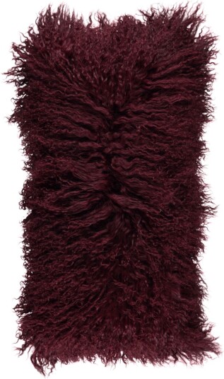 Natures Collection Saueskinnspute Krøllet Tibet 28x56 cm Bordeaux