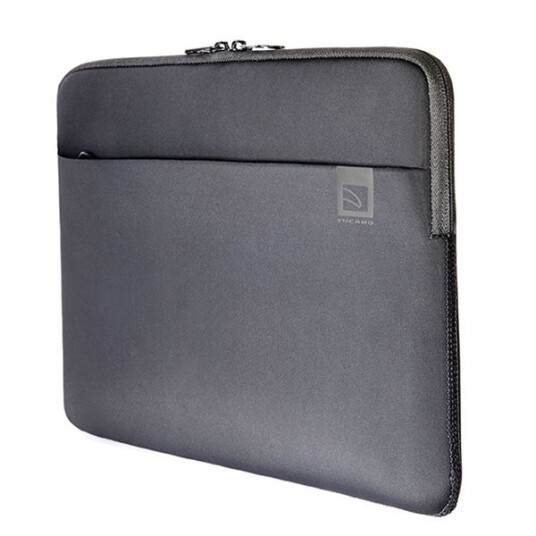 TUCANO Soft neoprene sleeve for MB Pro 15inch Black