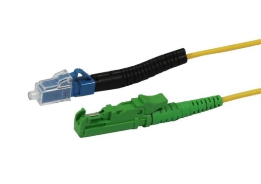 Lwl1faserpatchk 5Mtrlclshe2000apc 9125U Os2 G657a2 Ad2mm Lc Hat Flexible Knickschutztülle Synergy21