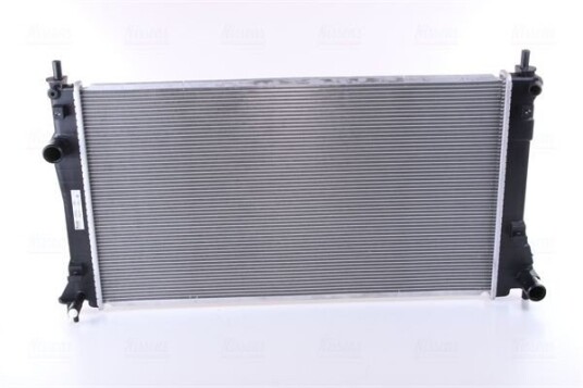 Radiator NISSENS 68528