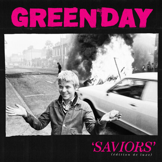 Green Day Saviors CD