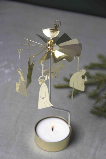 Pluto Design Englespill Baby-Jesus-&-Family H24