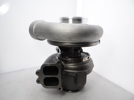 Turbolader GARRETT 779359-5004S