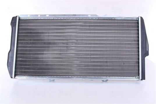 Radiator NISSENS 604781