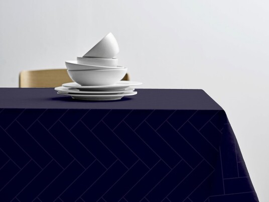 Södahl Dug 140X270 Tiles Damask Indigo - Blue - 140X270CM Södahl Dug 140X270 Tiles Damask Indigo - Blue - 140X270CM
