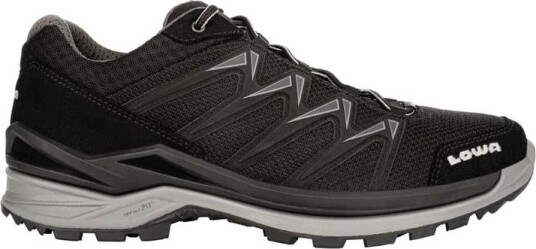 LOWA Mens Innox Pro GORE TEX Low Black 44.5" LOWA Mens Innox Pro GORE TEX Low Black 44.5"