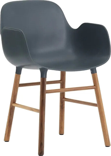 Normann Copenhagen Form karmstol Blå Normann Copenhagen Form karmstol Blå