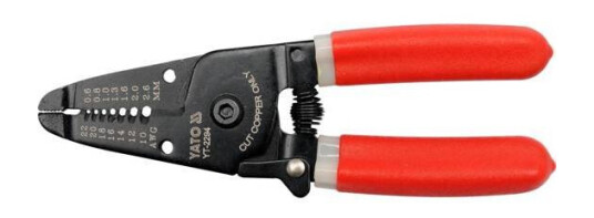 Yato 165 mm Avisoleringstang for Ledninger 0,54 - 2,6 mm² Yato 165 mm Avisoleringstang for Ledninger 0,54 - 2,6 mm²