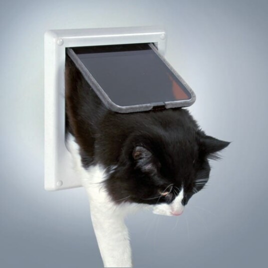Trixie Katteluke 4-Vegs Elektromagnetisk Trixie Katteluke 4-Vegs Elektromagnetisk