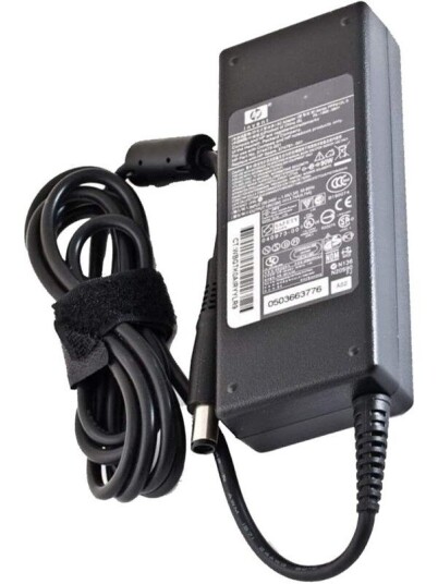 HP 90W Smart AC Adapter med CE-merking - Mobillader til HP Enheter