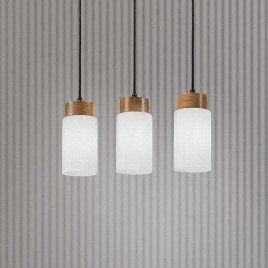Lamkur Lighting Markus hengelampe opalglass/eiketre lengde 60 cm 3 lyskilder. Lamkur Lighting Markus hengelampe opalglass/eiketre lengde 60 cm 3 lyskilder.