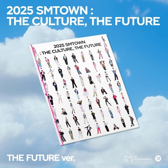 SMTown  2025 SMTown : The Culture The Future  The Future Version  incl. 140pg Photobook + 3 Photocards  CD