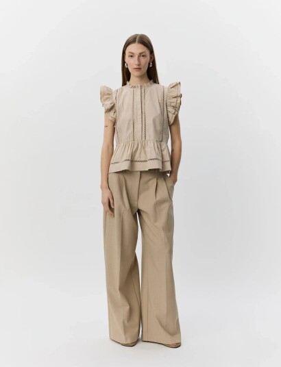 Sofie Schnoor Juliensw Frill Cotton Top Beige 42 Sofie Schnoor Juliensw Frill Cotton Top Beige 42
