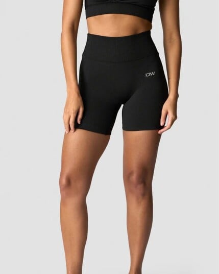 ICIW Soft Seamless Shorts - Svart S ICIW Soft Seamless Shorts - Svart S