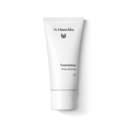 Dr. Hauschka Foundation #01 Macadamia 30 ml – Fuktighetsgivende Mineral Makeup for Alle Hudtyper