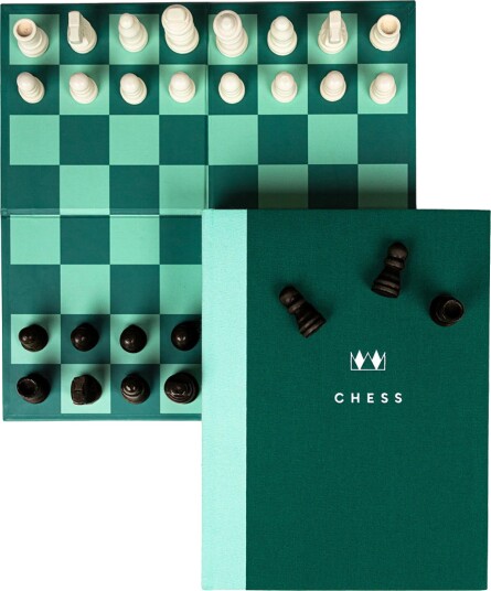 Game In A Book Sjakk