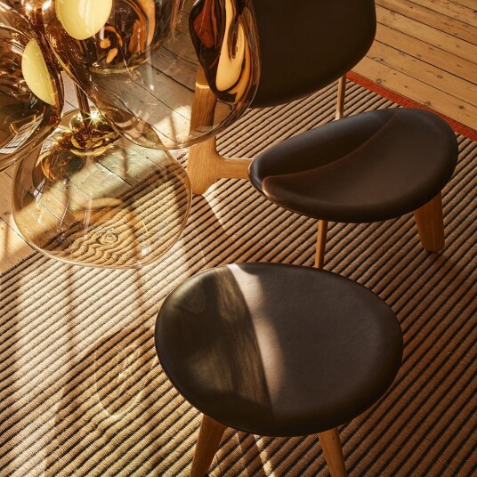 Tom Dixon Slab ottoman natur svart skinn