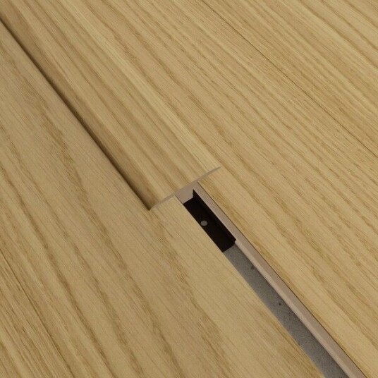 North Wood Overgangslist Finert Med Brakett Eik T: 3mm B: 48mm L: 2420mm Natur