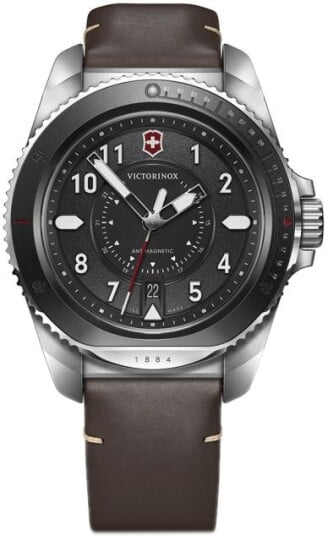 Victorinox Herreklokke 241976.1 Journey 1884 Sort/Lær Ø43 mm Victorinox Herreklokke 241976.1 Journey 1884 Sort/Lær Ø43 mm