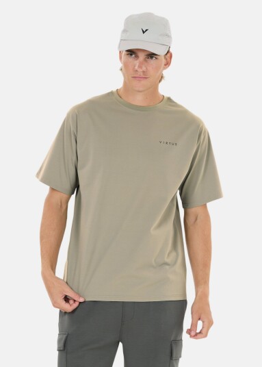 Virtus Dela M Graphic S/S Tee Virtus Dela M Graphic S/S Tee