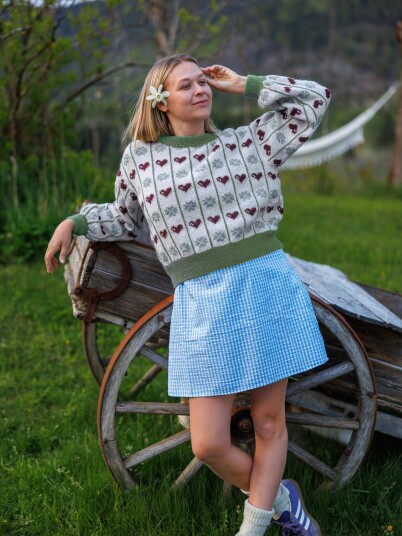 House Of Yarn SG 01 05d Dagny genser House Of Yarn SG 01 05d Dagny genser
