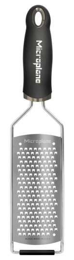 Microplane Gourmet rivjern grov; 31.5x7.5x3 cm LxBxH; Svart