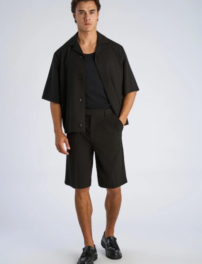 Lindbergh Superflex Pleasted Formal Shorts   Black   M