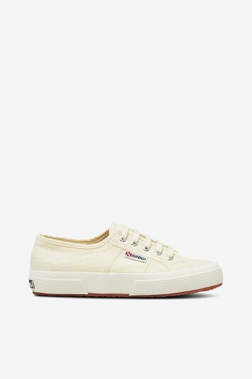 Superga Sneakers 2750 Cotu Classic Beige Superga Sneakers 2750 Cotu Classic Beige
