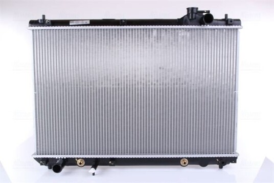 Radiator NISSENS 64766