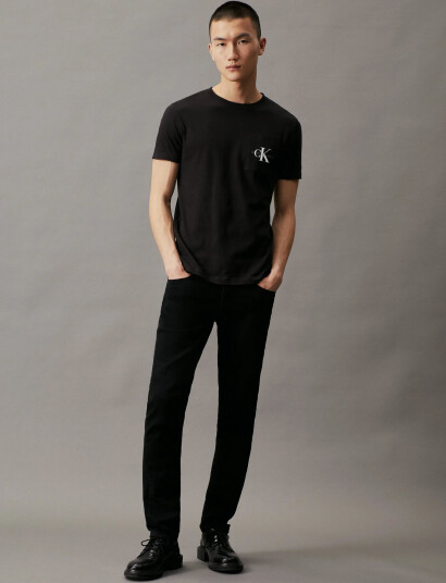 Calvin Klein Jeans Core Monologo Pocket Slim Tee - Black - XXL