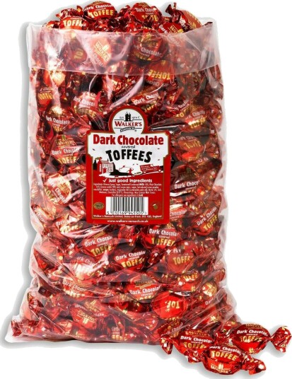 2,5 kg Walkers Dark Chocolate Covered Toffee Stor Pose