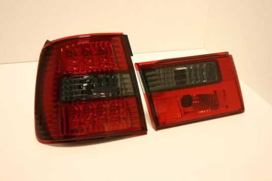 Camco Baklyktesett
svart/rød LED 7 7131RS