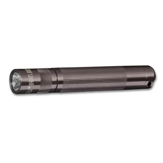 Lommelykt Maglite Solitaire LED 47 lm / 81 mm / Batteridrevet Grå Lommelykt Maglite Solitaire LED 47 lm / 81 mm / Batteridrevet Grå