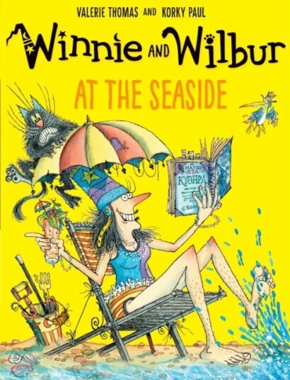Winnie And Wilbur At The Seaside Av Valerie Thomas