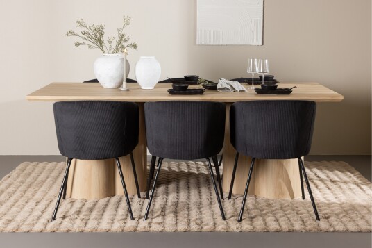 Venture Home Olivia Spisegruppe 210 cm Rektangulær med 6 Berit stoler Whitewash/Sort