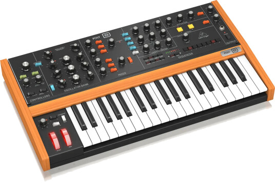 Behringer Poly D Bag Bundle Behringer Poly D Bag Bundle