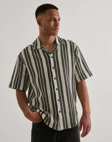 Only & Sons Onsdani Crochet Ss Shirt Noos Stripete skjorter Svart