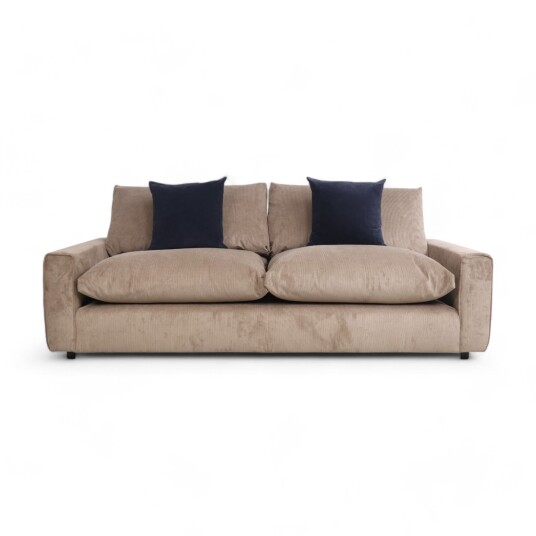 A-Møbler Nyrenset Beige Steeton 3-Seter Sofa