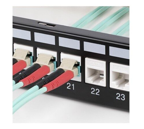 StarTech LC til LC Duplex Fibercoupler Hvit for Patch Panel