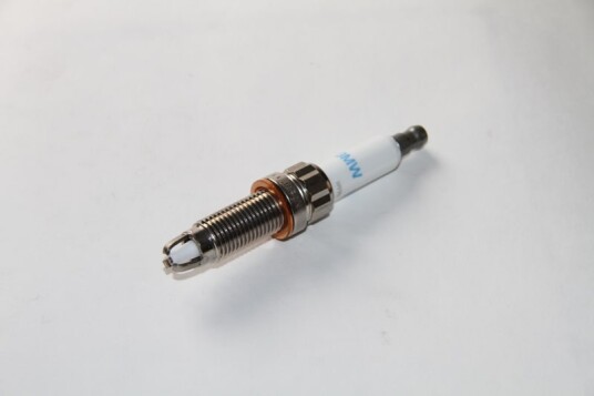 BMW Originaldeler Tennplugg Original 12120038349
