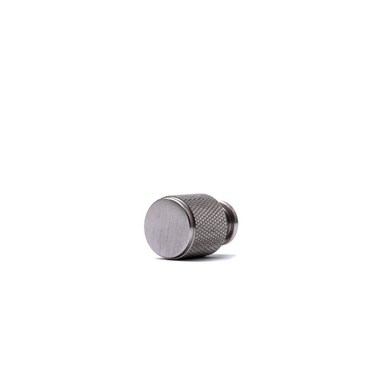 Skapknott Base 18 mm Knott i børstet stål med lett faset kant